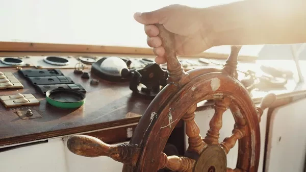 Управление Украиной: несовпадение желания и возможности. Ростислав Ищенко