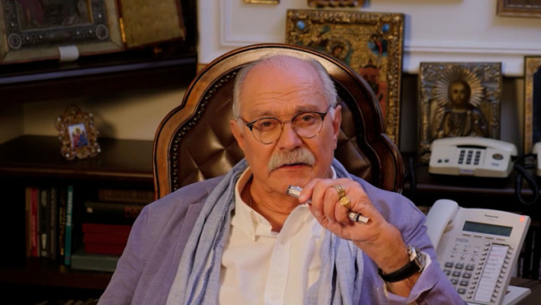 Никиту Михалкова госпитализировали в Москве