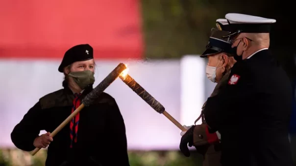 "Высокие, высокие отношения": Варшава и Берлин дают пример для подражания