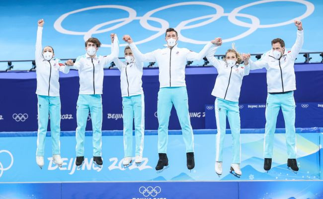 «Неприятно и не столь гордо»: ежики кололись, плакали, но продолжали ...