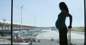 Аргентина начала отзывать ВНЖ россиян, получивших его после рождения детей