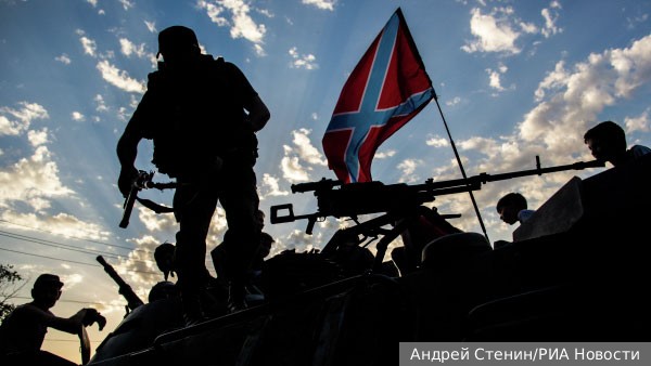 Запад вынуждает Россию освободить Новороссию