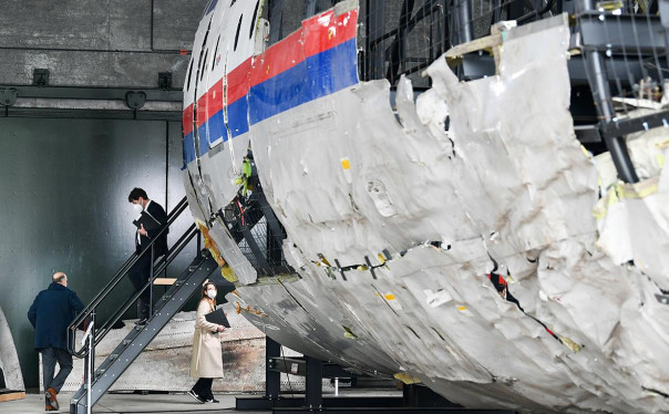 МИД Нидерландов вызвал посла России из-за дела о крушении MH17