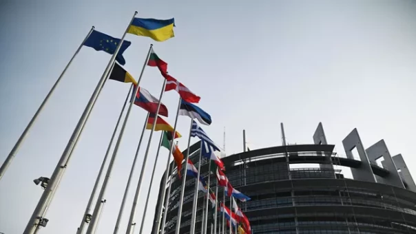 Европарламент отказался добавить призыв к миру в резолюцию по Украине
