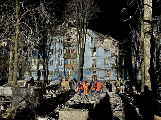 Ракета украинской ПВО упала на многоэтажку в Запорожье, есть жертвы