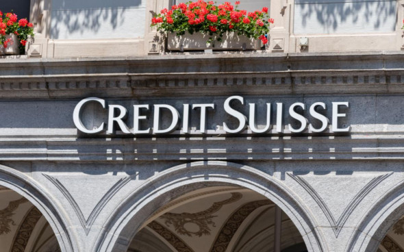 Произошел обвал акций швейцарского банка  Credit Suisse