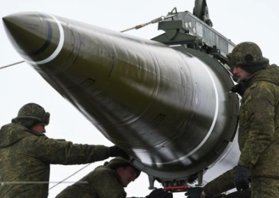 «А чего вы ожидали, делая попытки разбудить медведя в спячке?». Реакция на размещение РФ ядерного оружия в Беларуси