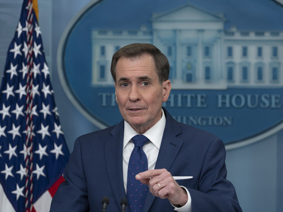 Экс-разведчик США Риттер не сдержал смех после заявления Кирби о мирном плане по Украине