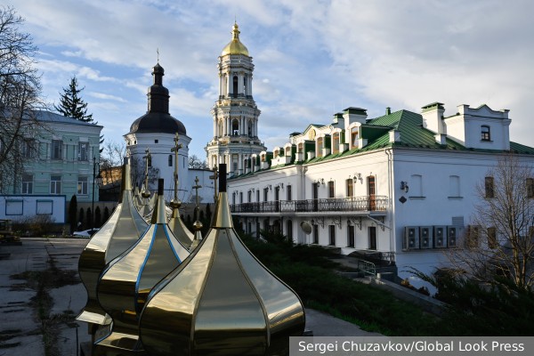 Наместник Киево-Печерской лавры отказался пускать госкомиссию