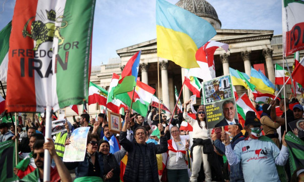 США взяли курс на свержение исламского режима в Иране