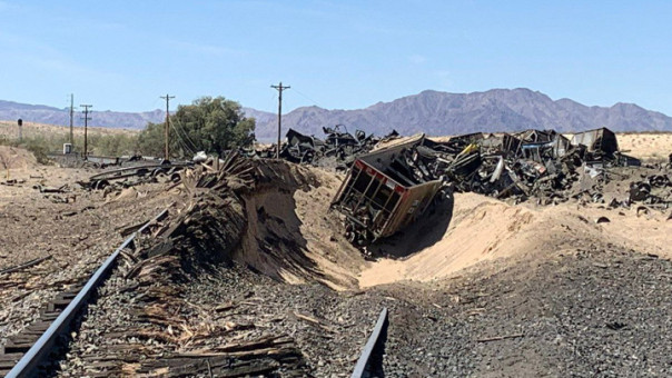 Ни дня без аварий: Еще один поезд потерпел крушение в США