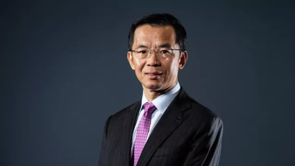 Китайский Макрон и крымский скандал. Ростислав Ищенко