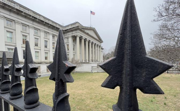 Америка не лопнет, но затянуть пояса придётся всем