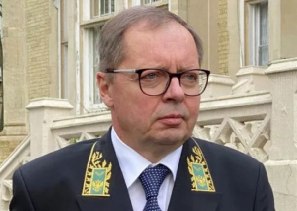 Лондон продолжает ставку на поражение России и делает всё для затягивания конфликта