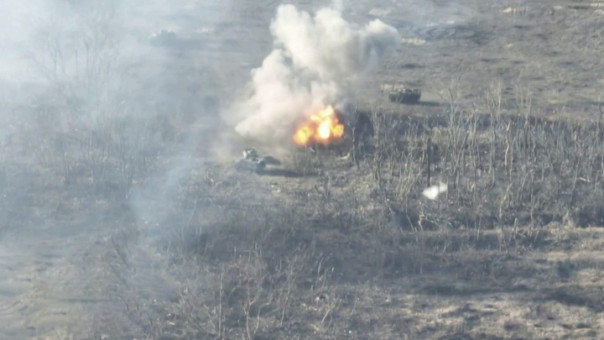 Как наши военные забирают у ВСУ позиции