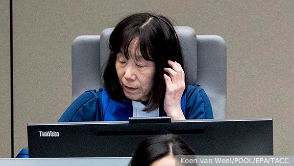 Япония сочла «несправедливым» решение России объявить в розыск судью МУС