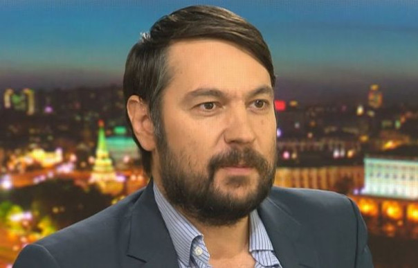 Запретить книги, лишить гражданства и денег: что будет с Акуниным и Быковым, бежавшими из России? Андрей Фефелов