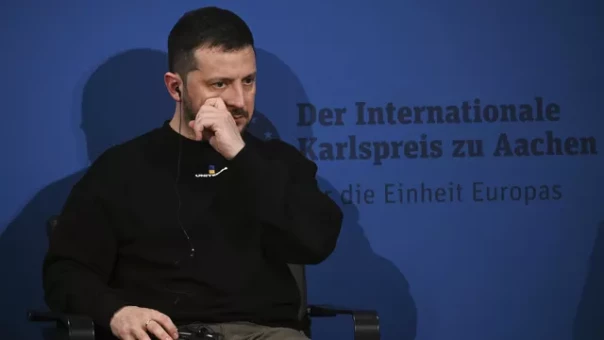 Все идет к революции. В Киеве обрушились на Зеленского после провала с НАТО