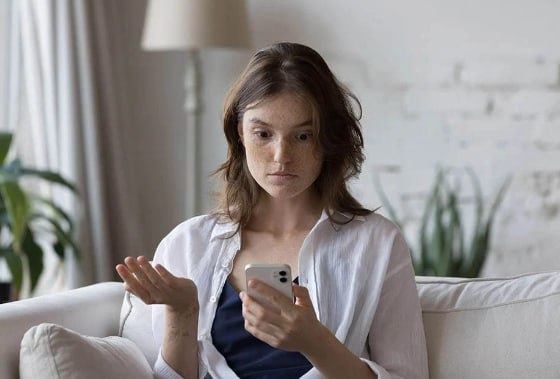 Как "мобильные" террористы заставляют жертв поджигать военкоматы