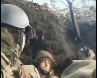 Меткий прилет по иностранным наемникам засевшим в окопе.