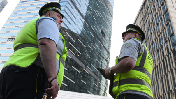 "Осторожно, Москва": беспилотник попал в Москву-Сити, взрывы произошли в небе над подмосковным городом Кубинкой