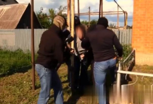 ФСБ задержала жителя Самарской области, отправлявшего данные о военных эшелонах украинским спецслужбам