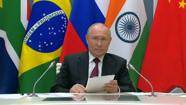 Путин: наши действия на Украине положат конец войне против жителей Донбасса. Речь Владимира Путина на второй день БРИКС в ЮАР