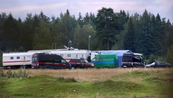 Одолела богатыря тяга земная