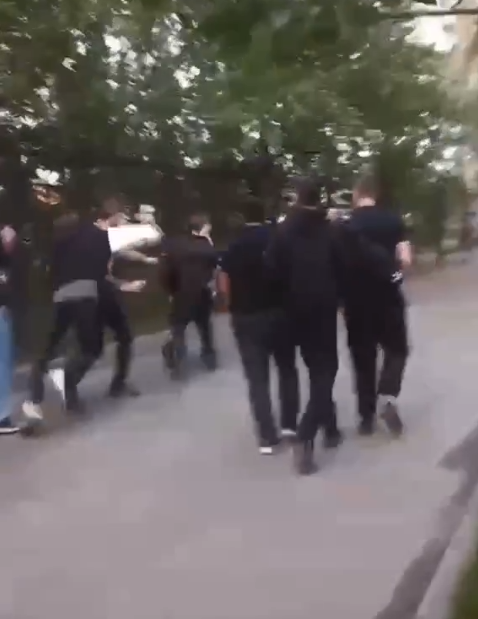 "Шариатский патруль" в Балашихе [18+]