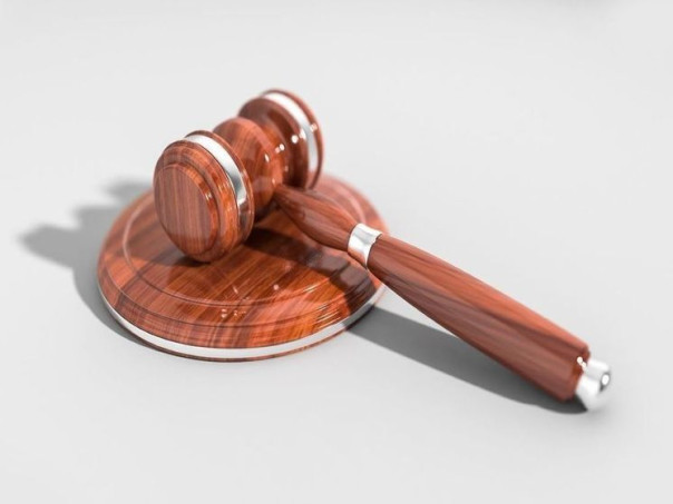 Россиянин получил семь лет за призывы к насилию над русскими | В Татарстане женщина за призывы против безопасности государства приговорена к 3 годам