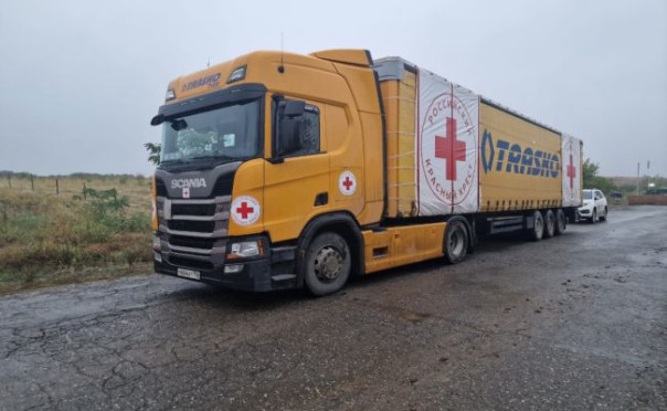 Россия расшевелила гуманитарный тупик в Карабахе: помощь спешит в Степанакерт