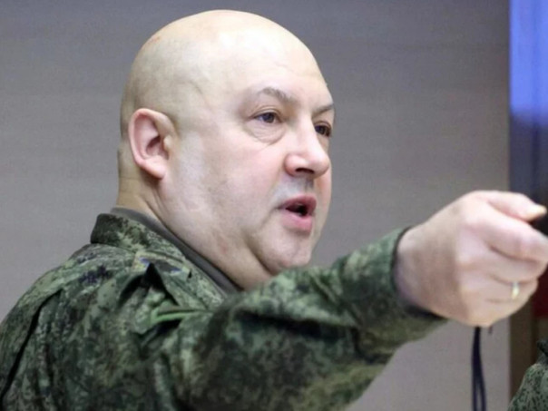 Генерал Суровикин объявился в Африке. Что ищет он в стране далёкой? А Россия?