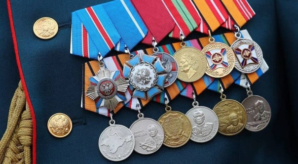 Как создать уникальные награды с индивидуальным дизайном