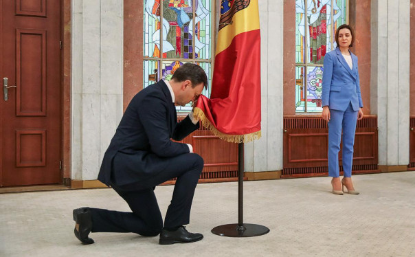 Передал эстафету? Зеленский предлагает Молдове повторить путь Украины