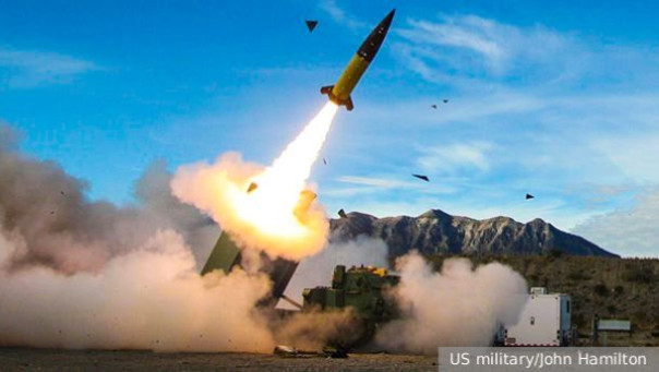 Байден утвердил передачу Украине ракет ATACMS — New Yorker