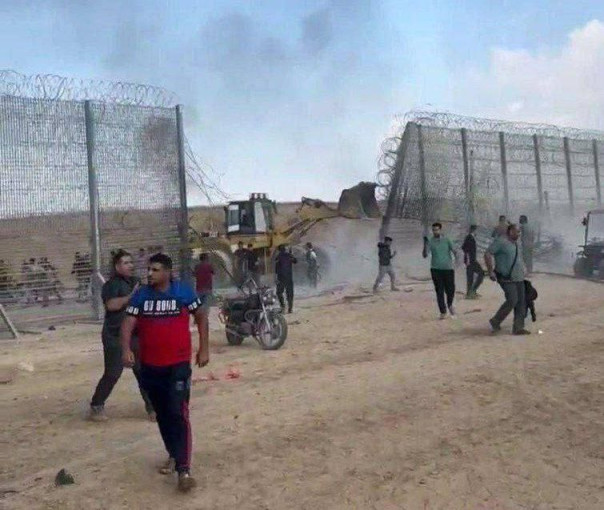 Эскалация израильско-палестинского конфликта началась в субботу утром. Что известно на данный момент | Подборка видео 18+