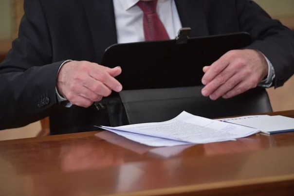 Чтоб мзду не брали и Родину любили: кандидатов в топ-чиновники будут отбирать по-новому