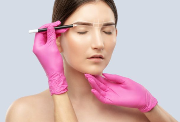 Обучение на бровиста: преимущества и возможности реализации себя в профессии