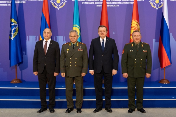 Шойгу прибыл в Минск