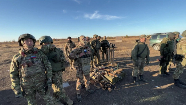 Российские десантники приняли бой с французскими снайперами у Работино | Российские артиллеристы сожгли пункт управления дронами ВСУ