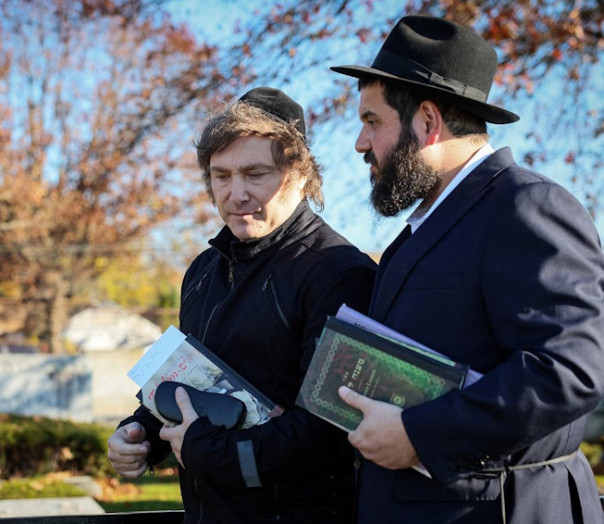 Президент Аргентины переходит в иудаизм