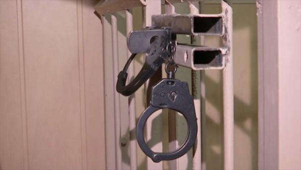 "Дядя Турал порешал"? Рассекречены покровители этнических банд в Петербурге