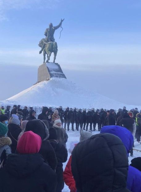 Башкирию снова пытаются раскачать. Акция протеста проходит в Уфе