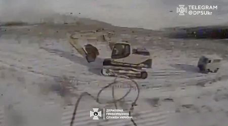 Укрофашисты атаковали экскаватор в Белгородской области