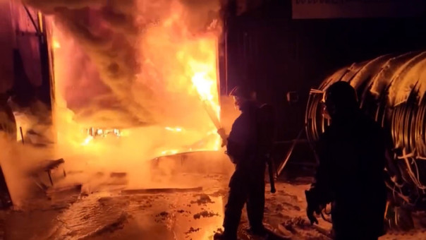 В посёлке Куеда Пермского края горит газопровод