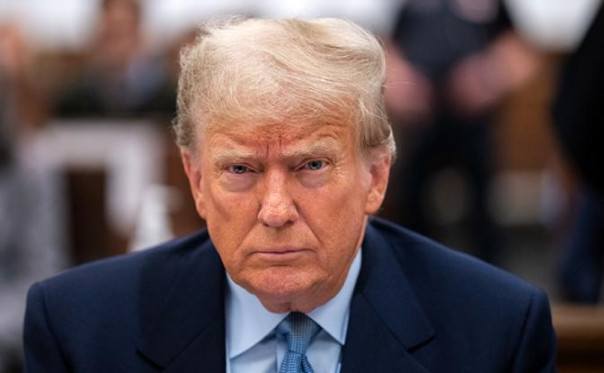 В США суд обязал Трампа выплатить 83,3 млн долларов писательнице Кэрролл