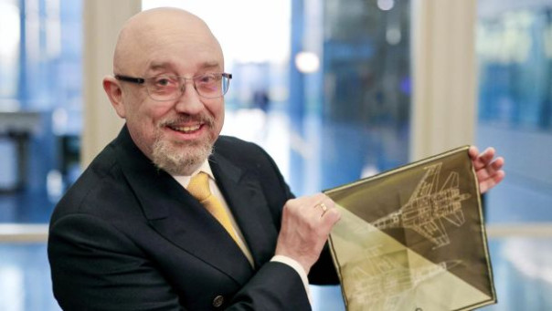 Кто сглазил F-16 для Украины?