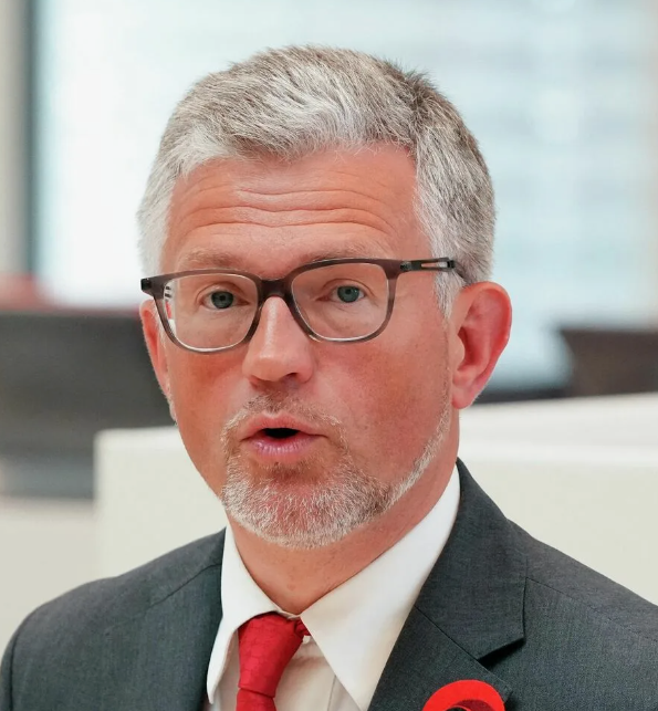 В рядах киевской дипломатии переполох