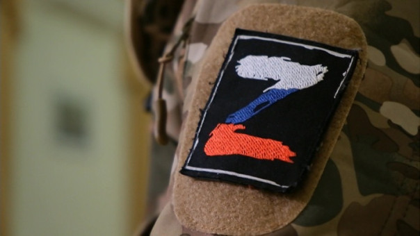 Бойцы ВСУ вынесли из зоны боевых действий российского командира, взявшего их в плен