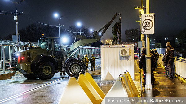 Подготовка Прибалтики к «войне с Россией» превращается в комедию